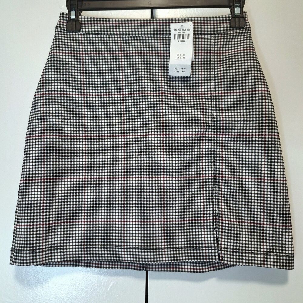 Hollister Black White Red Gingham Plaid Ultra High Rise Mini Skirt Size XS